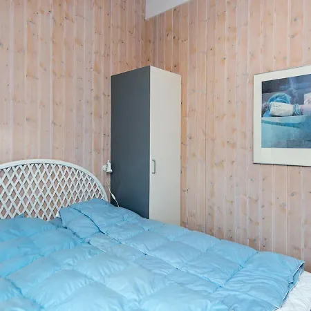 Hotel 6 Person In Henne *